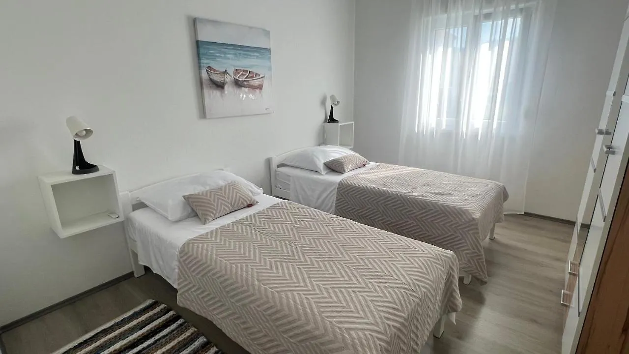 Apartments Javorska Kastela
